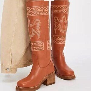 NEW FREE PEOPLE Dingo Avalon Equestrian Boots SIZE 7.5